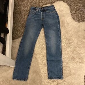levi’s 501 jeans